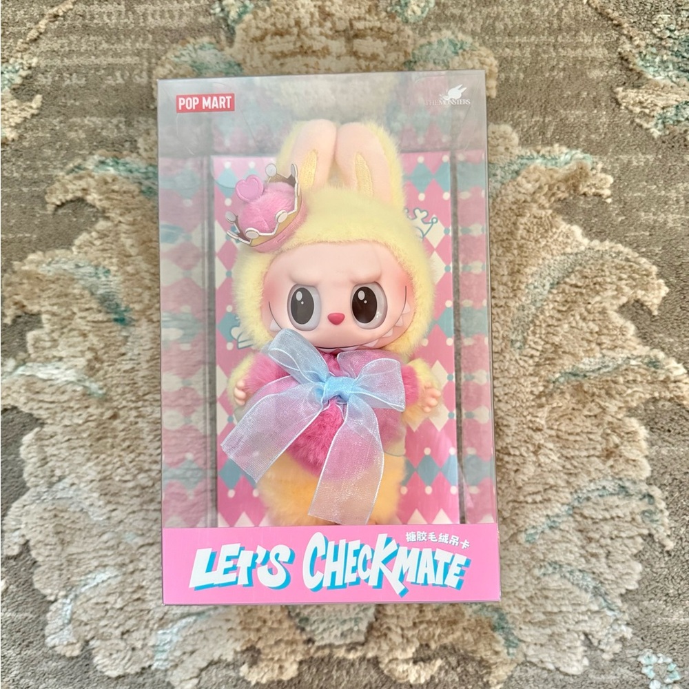 POP MART The Monsters Labubu Let’s Checkmate Queen Vinyl Plush Pendant Keychain